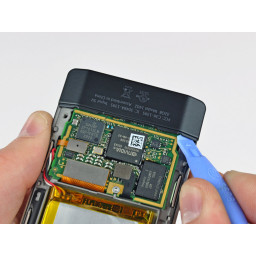 Замена нижней задней панели Microsoft Zune HD